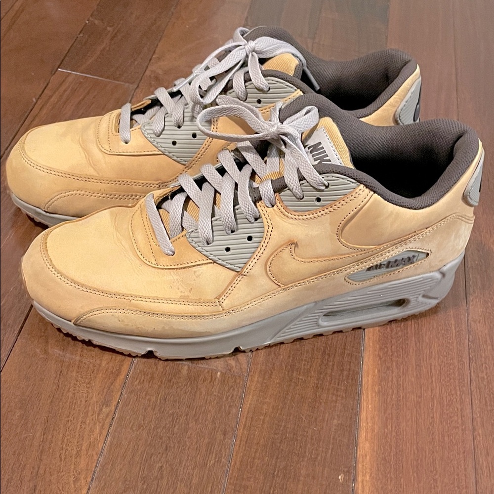 Nike Men’s Air MAX Winter Premium, size 12